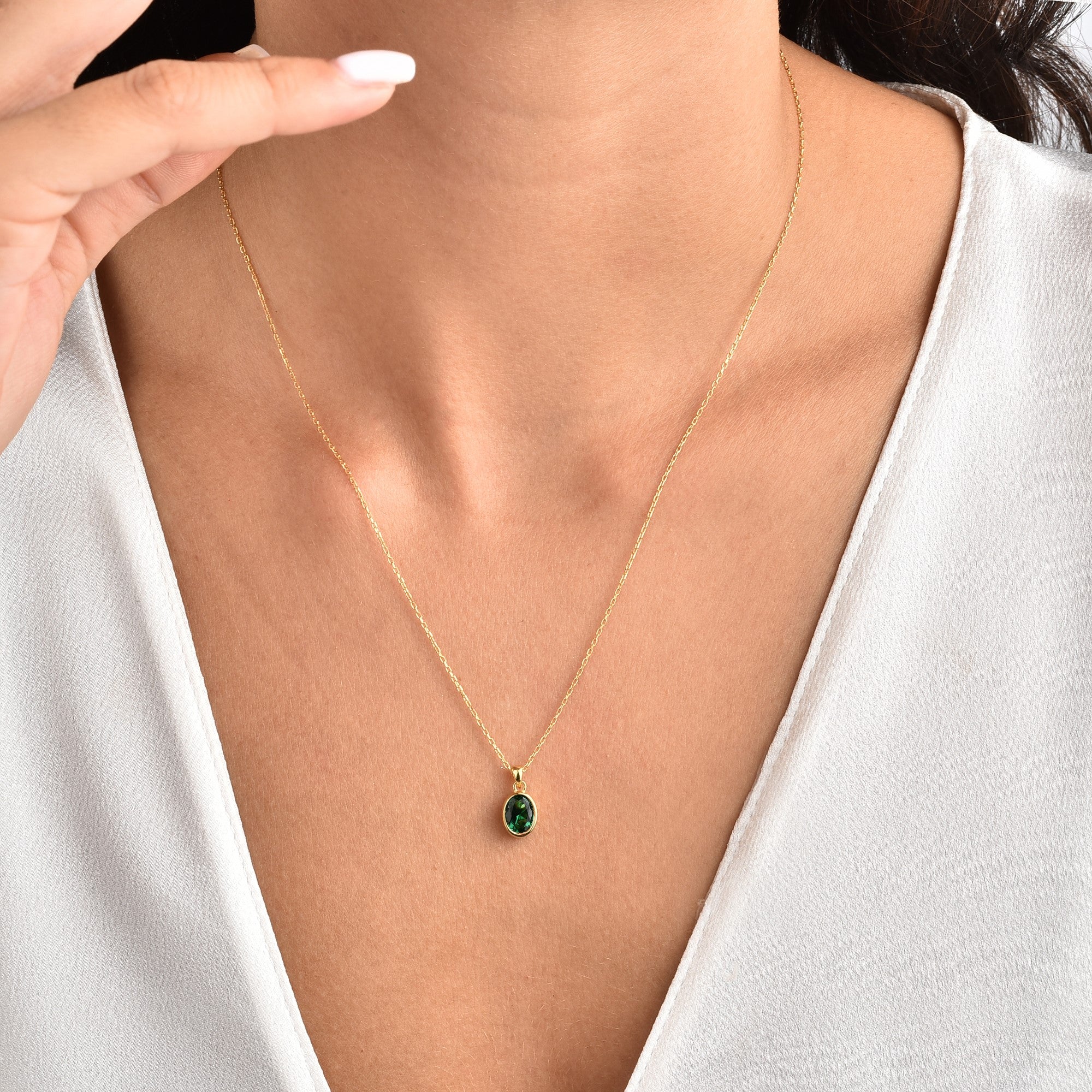 Oval Emerald Bezel Necklace 14K Solid Gold, May Birthstone Charm Pendant Queen Jewelry Necklace