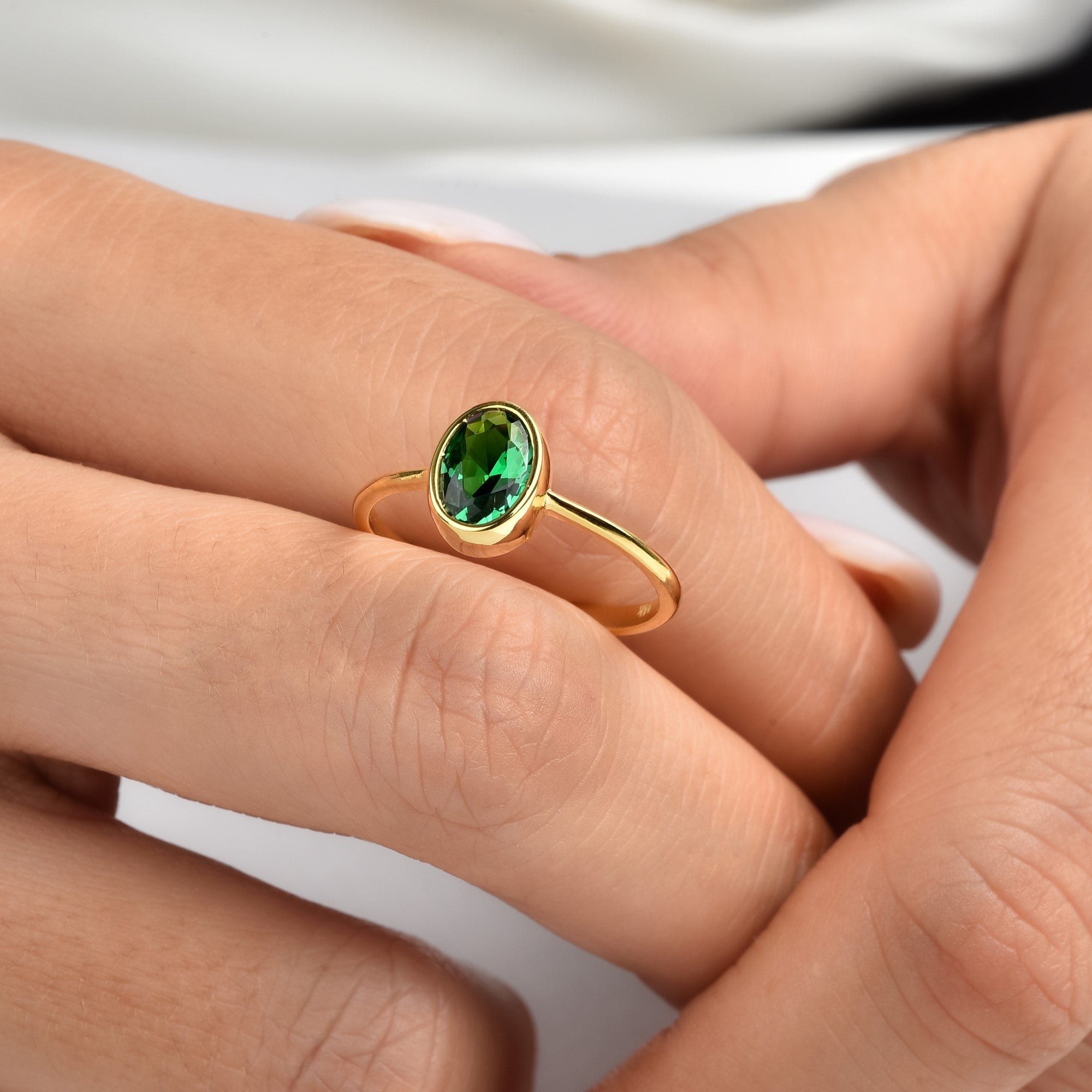 Oval Emerald Bezel Ring in 14K Solid Gold, May Birthstone Queen Jewelry Rings