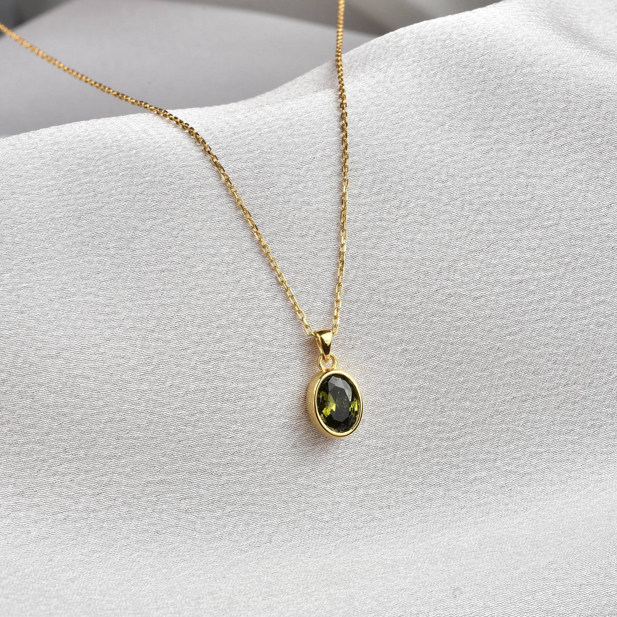 Oval Peridot Bezel Necklace 14K Solid Gold, August Birthstone Charm Pendant Queen Jewelry Necklace