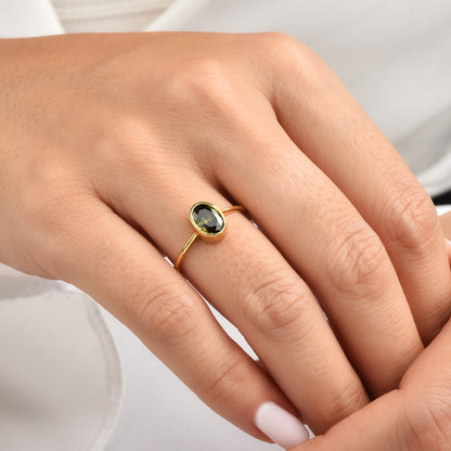 Oval Peridot Bezel Ring in 14K Solid Gold, August Birthstone Queen Jewelry Rings