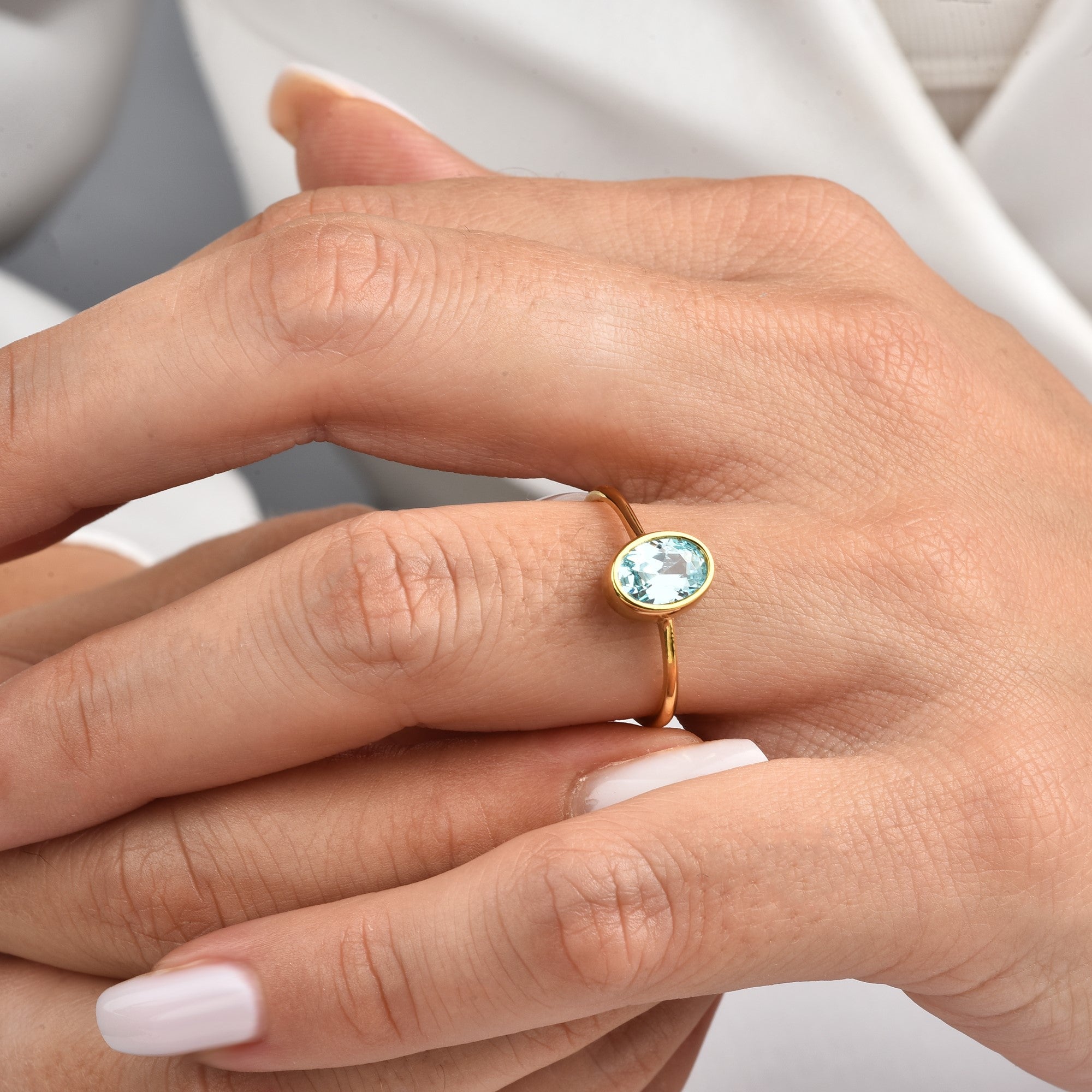 Oval Aquamarine Bezel Ring in 14K Solid Gold, March Birthstone Queen Jewelry Rings