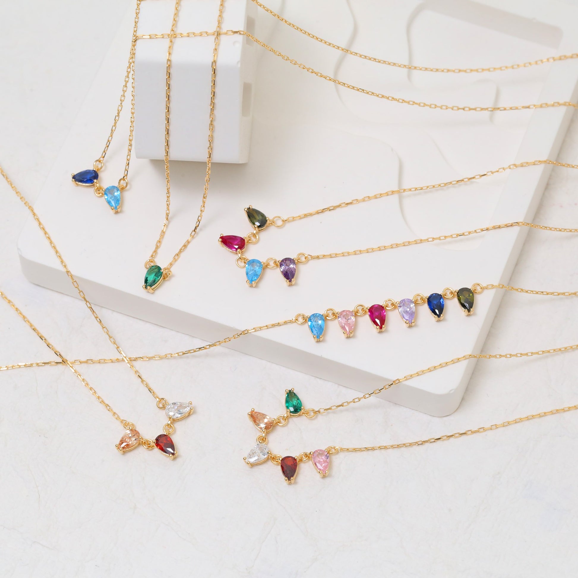 Personalized 14K Solid Gold Teardrop Birthstone Necklace, Choose 1-7 Gemstones Queen Jewelry Necklace