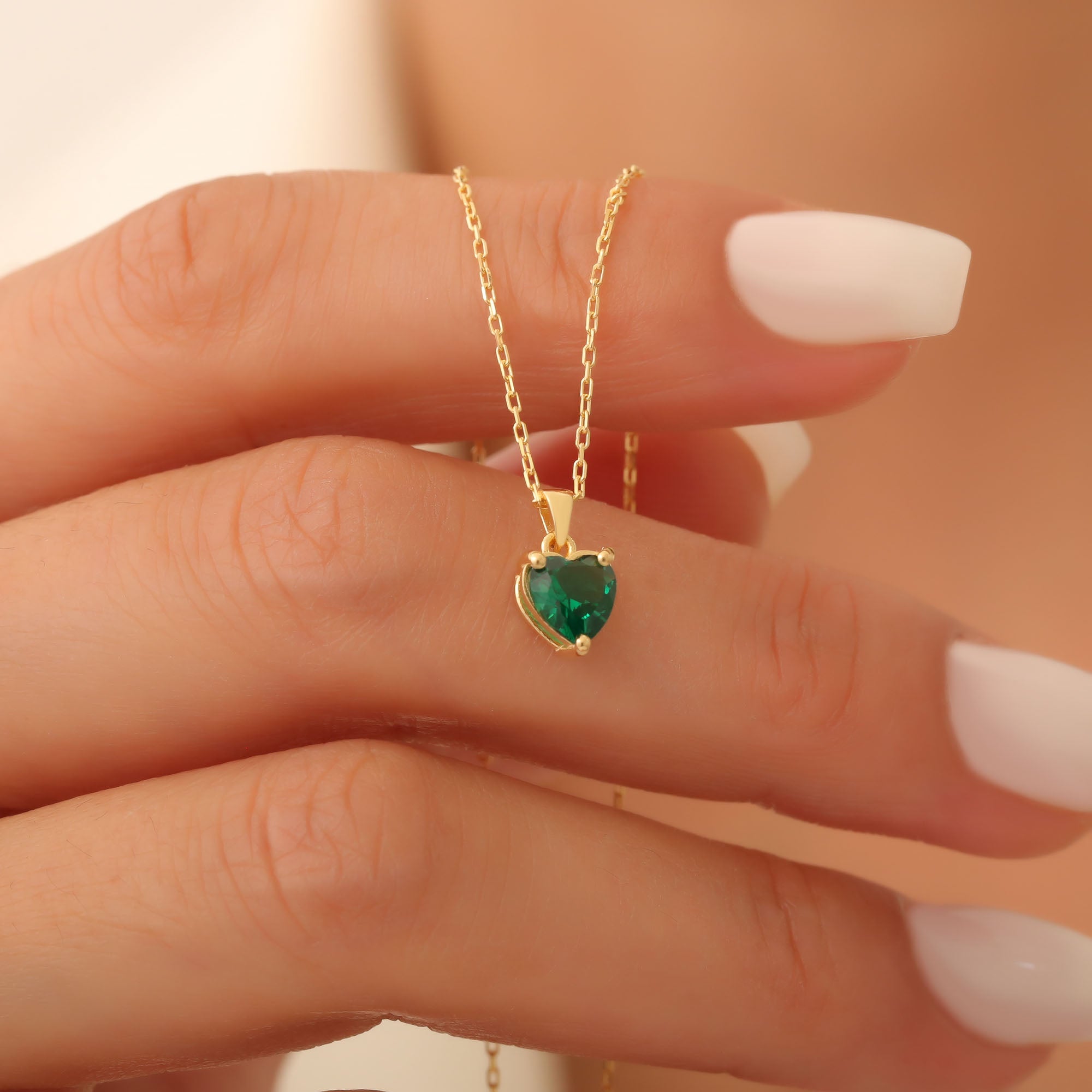 Emerald Heart Necklace in 14K Solid Gold | May Birthstone Pendant Queen Jewelry Necklace