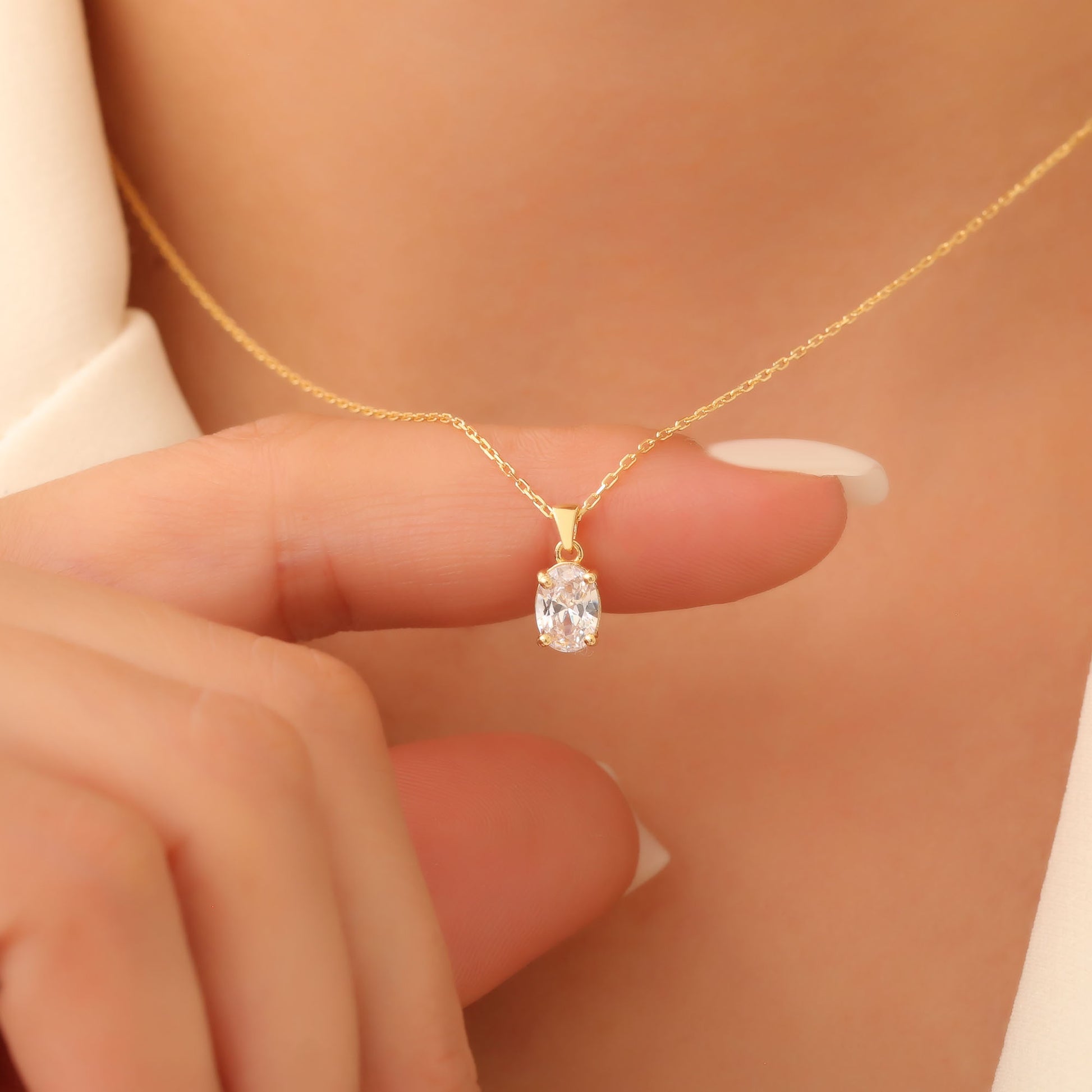 White Topaz Oval Necklace in 14K Solid Gold | April Birthstone Pendant Queen Jewelry Necklace