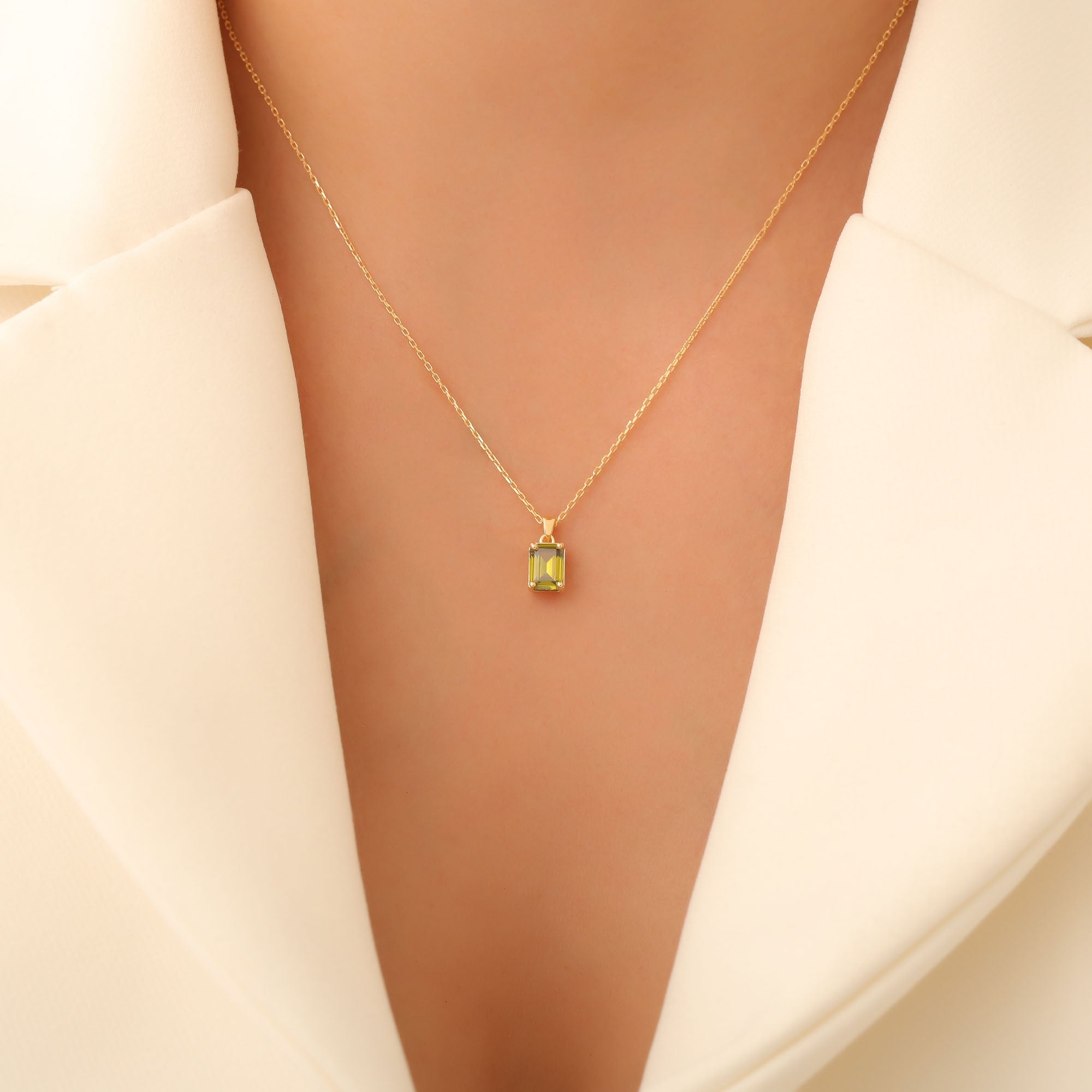 Rectangle Peridot Necklace in 14K Solid Gold, August Birthstone Pendant Queen Jewelry Necklace