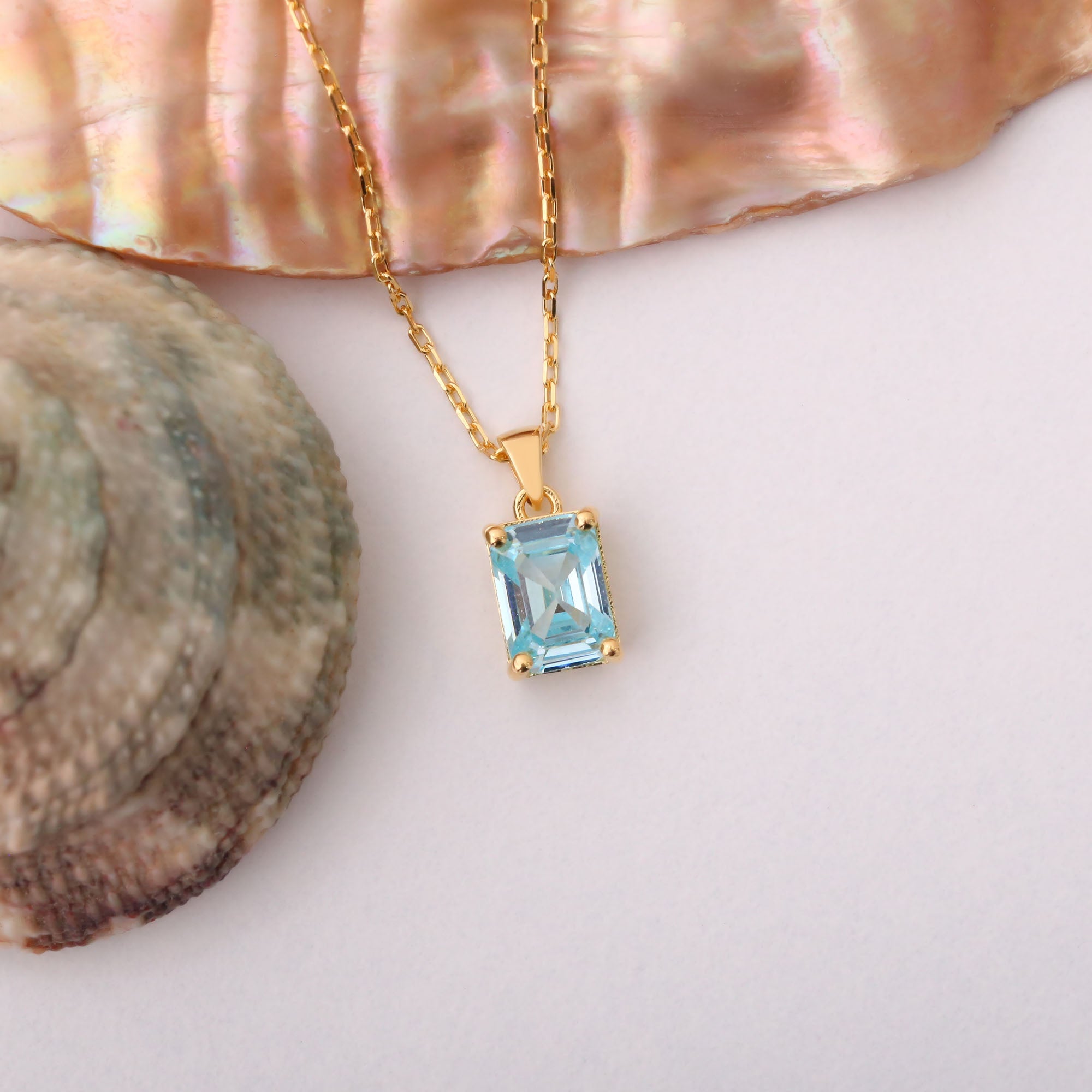 Rectangle Aquamarine Necklace in 14K Solid Gold, March Birthstone Pendant Queen Jewelry Necklace