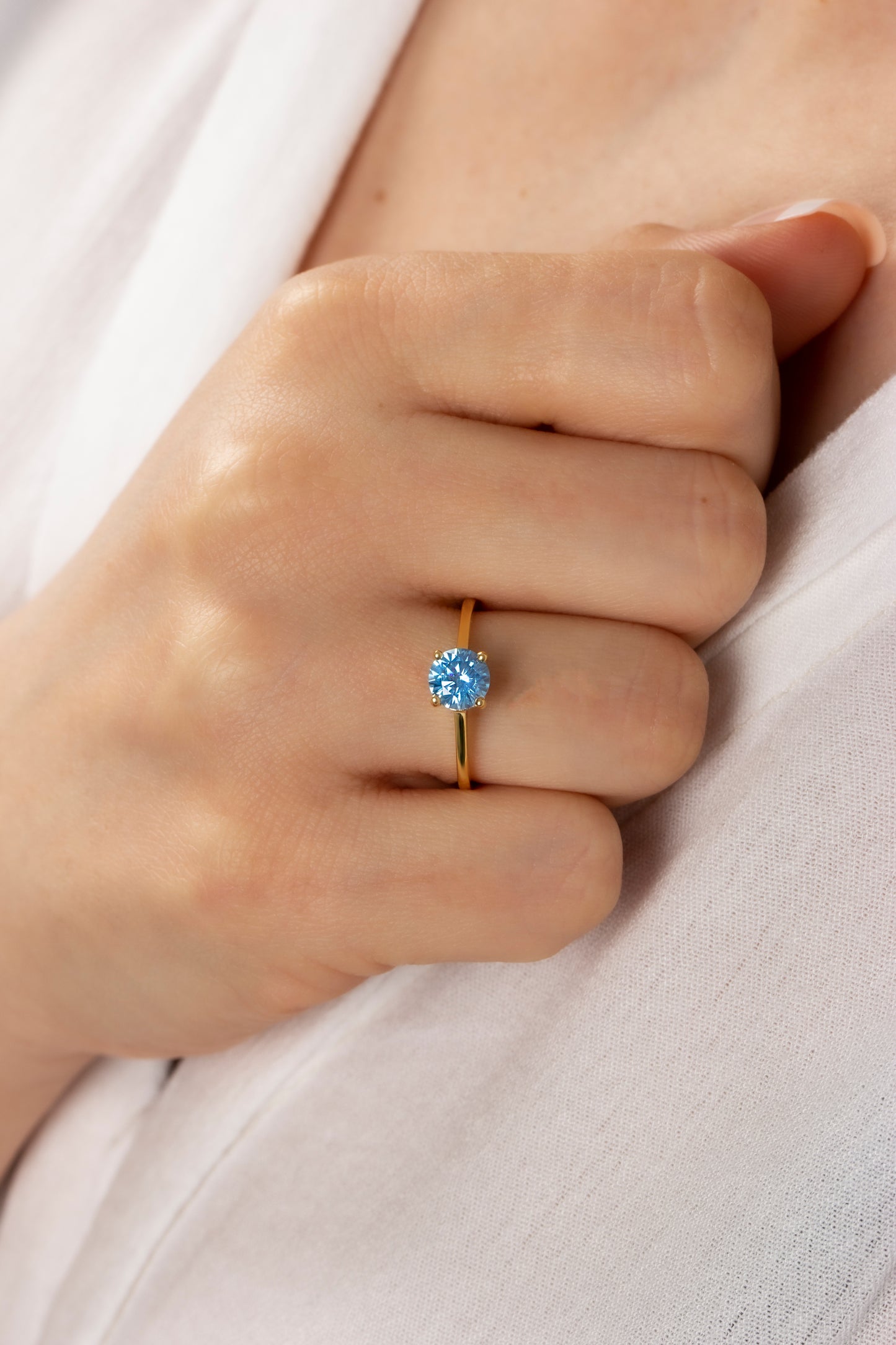 Round Aquamarine Ring 8K/10K/14K Solid Gold, March Birthstone