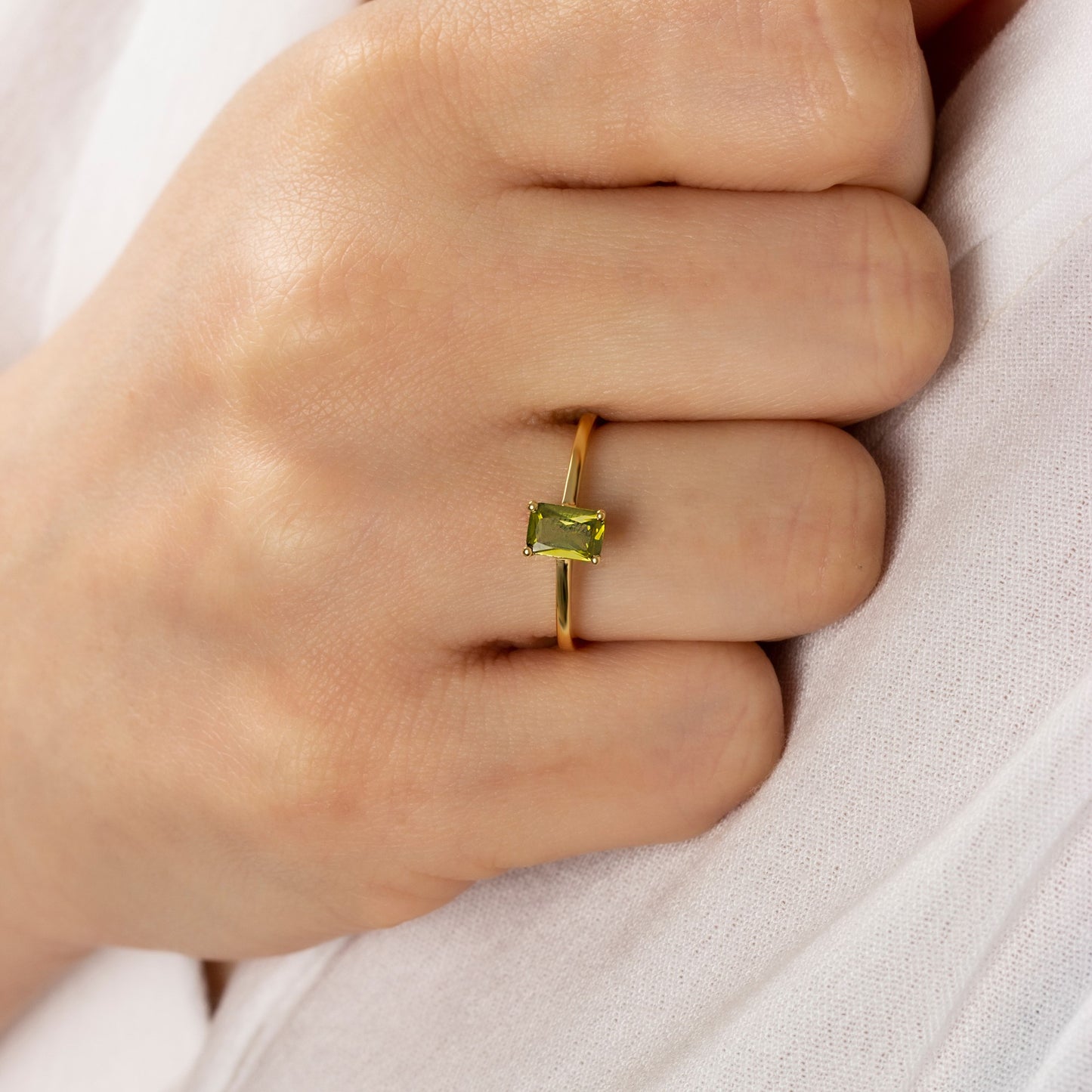 Rectangle Peridot Ring in 14K Solid Gold | August Birthstone Queen Jewelry Rings