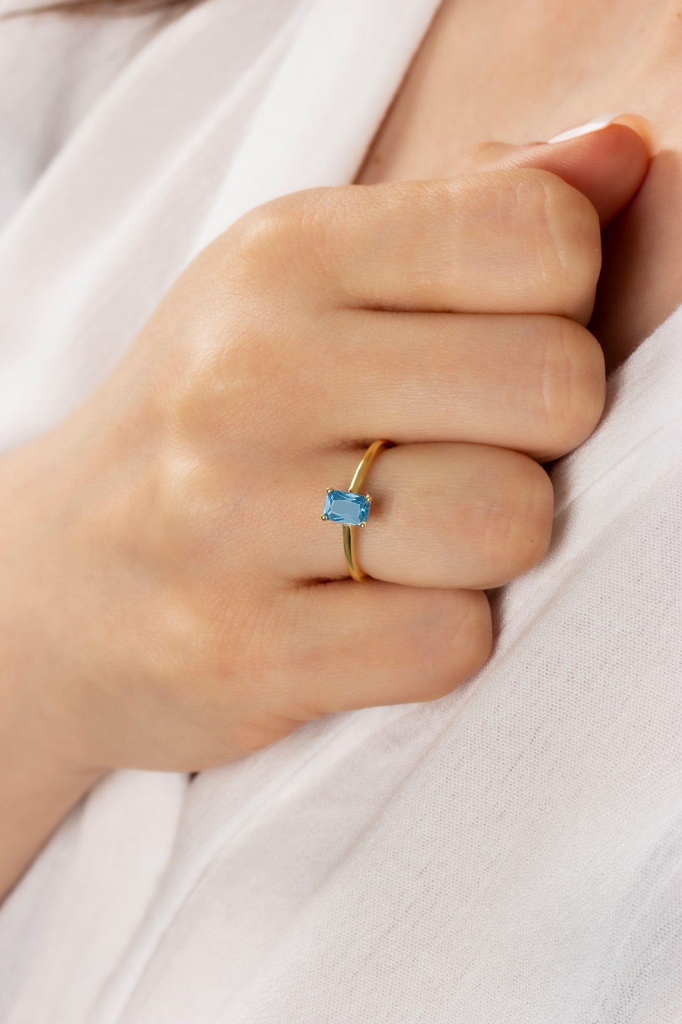 Rectangle Blue Topaz Ring in 14K Solid Gold | December Birthstone Queen Jewelry Rings