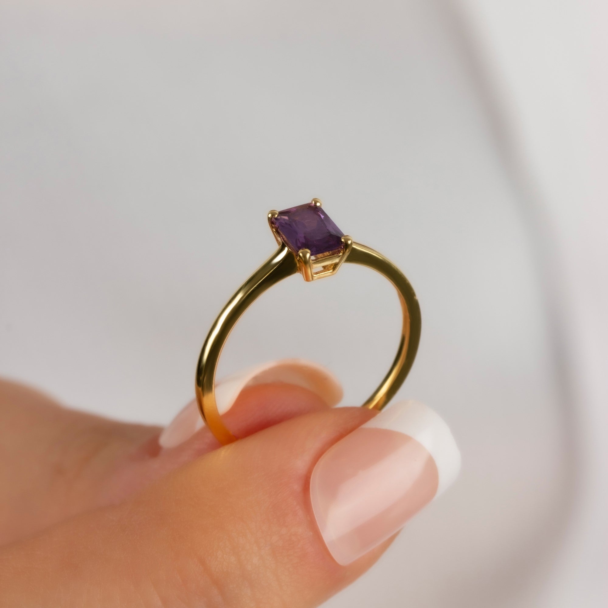 Rectangle Amethyst Ring in 14K Solid Gold | February Birthstone Queen Jewelry Rings