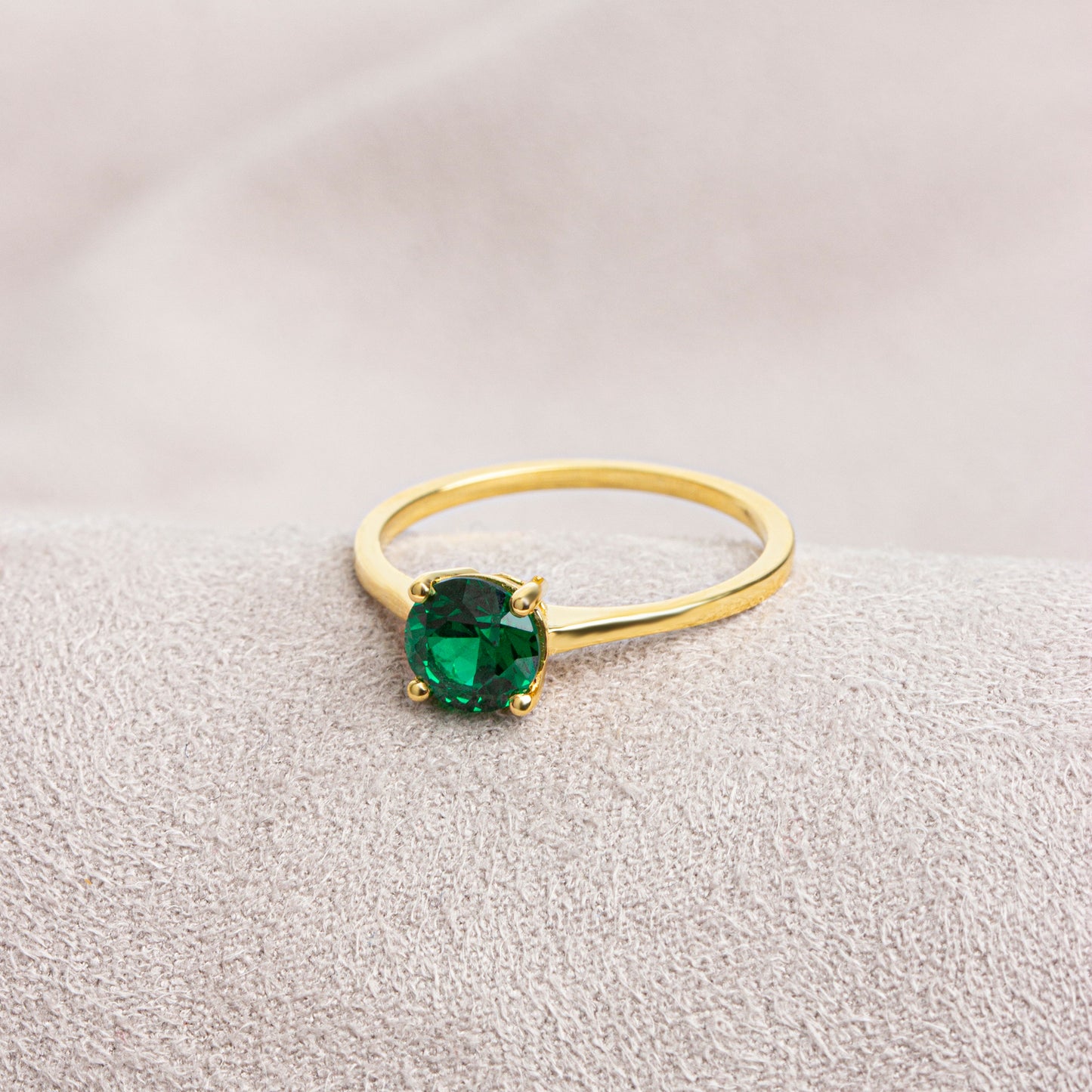 Round Emerald Ring 8K/10K/14K Solid Gold, May Birthstone