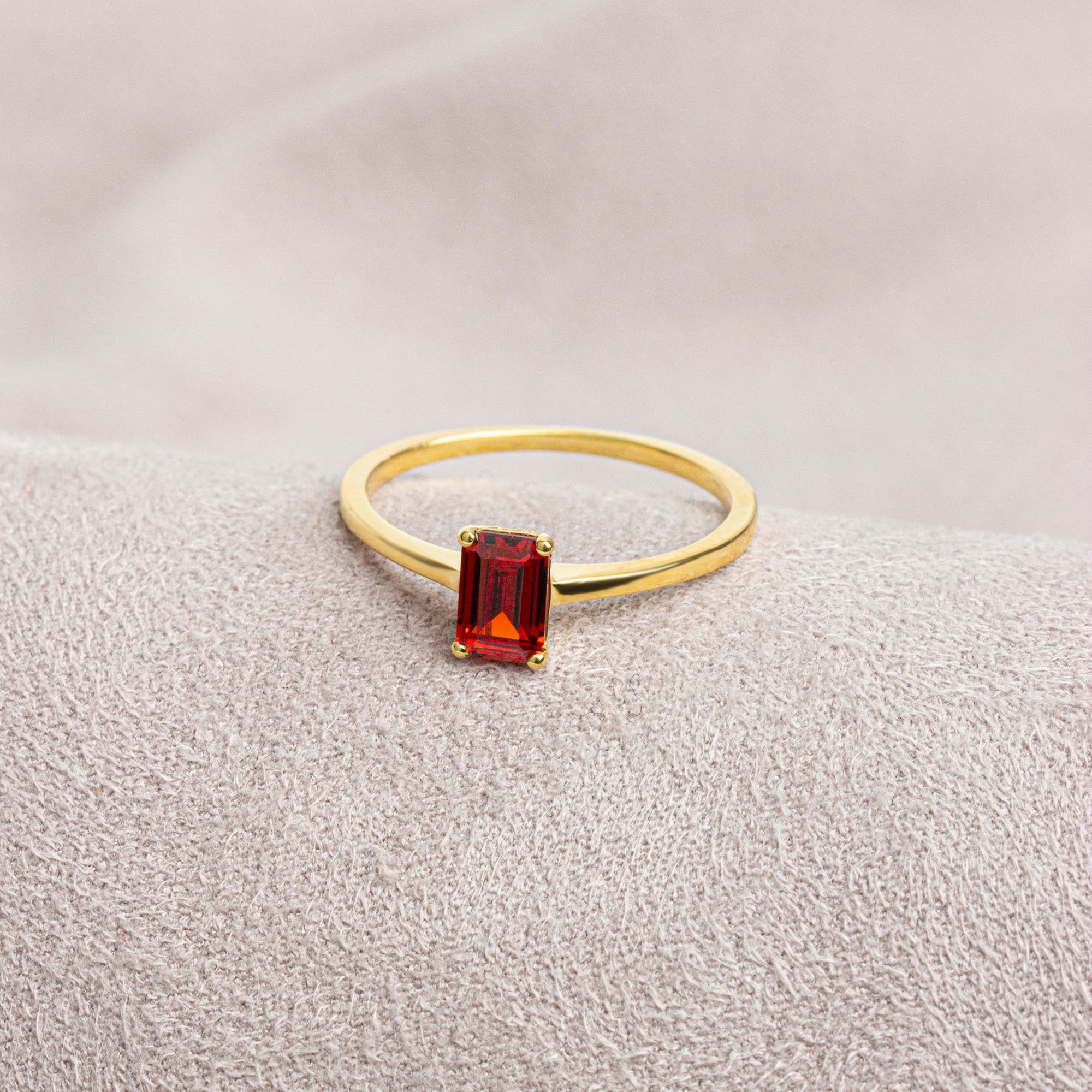 Rectangle Garnet Ring in 14K Solid Gold | January Birthstone Queen Jewelry Rings