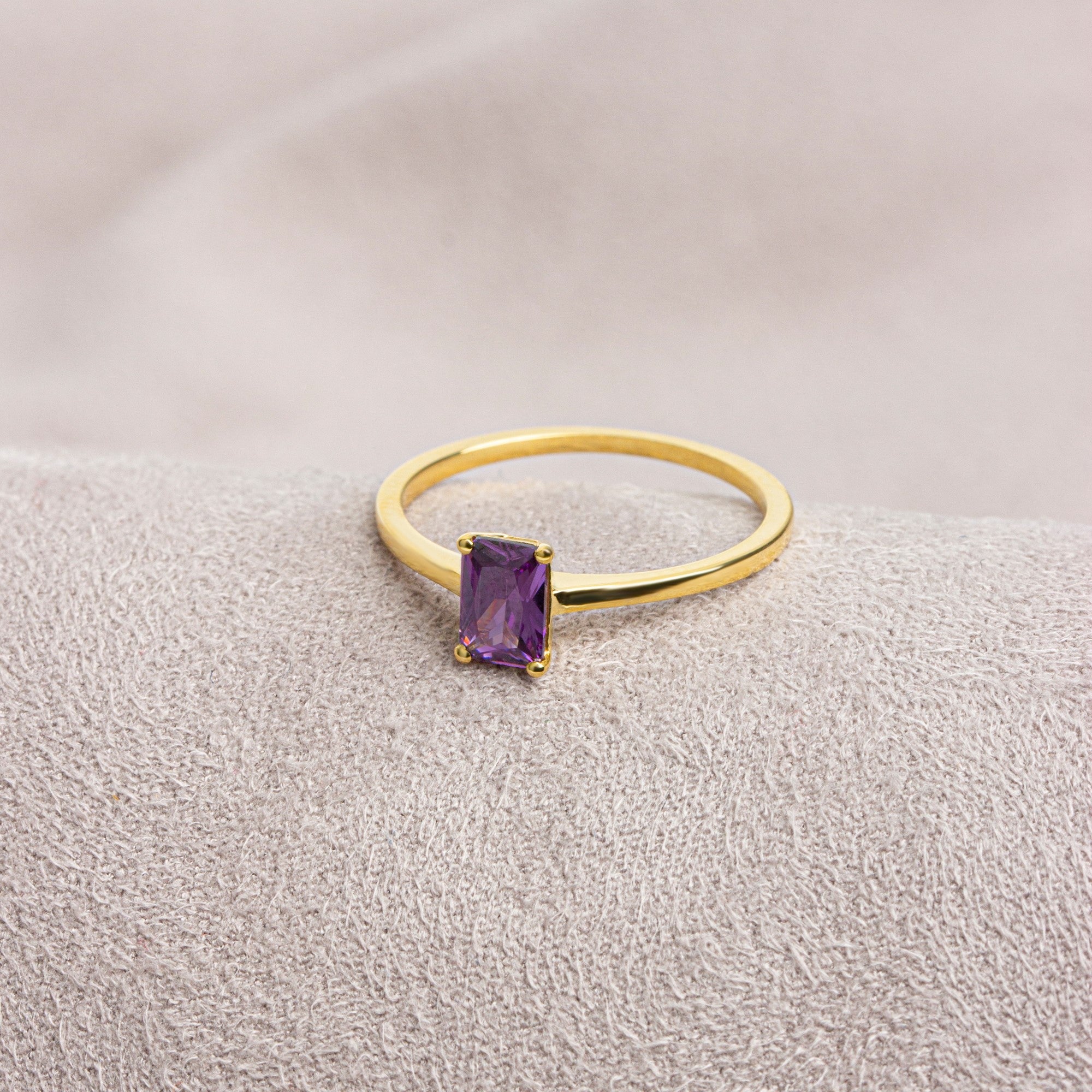 Rectangle Amethyst Ring in 14K Solid Gold | February Birthstone Queen Jewelry Rings