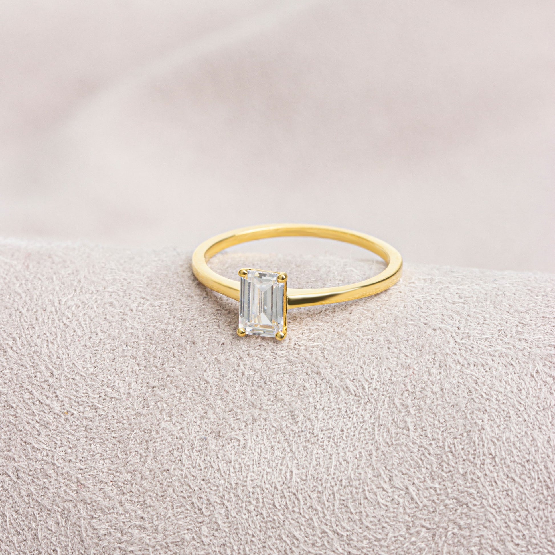 Rectangle White Topaz Ring in 14K Solid Gold | April Birthstone Queen Jewelry Rings