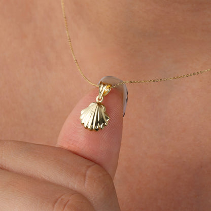 Shell Heart Necklace 14K Solid Gold Seashell Pendant
