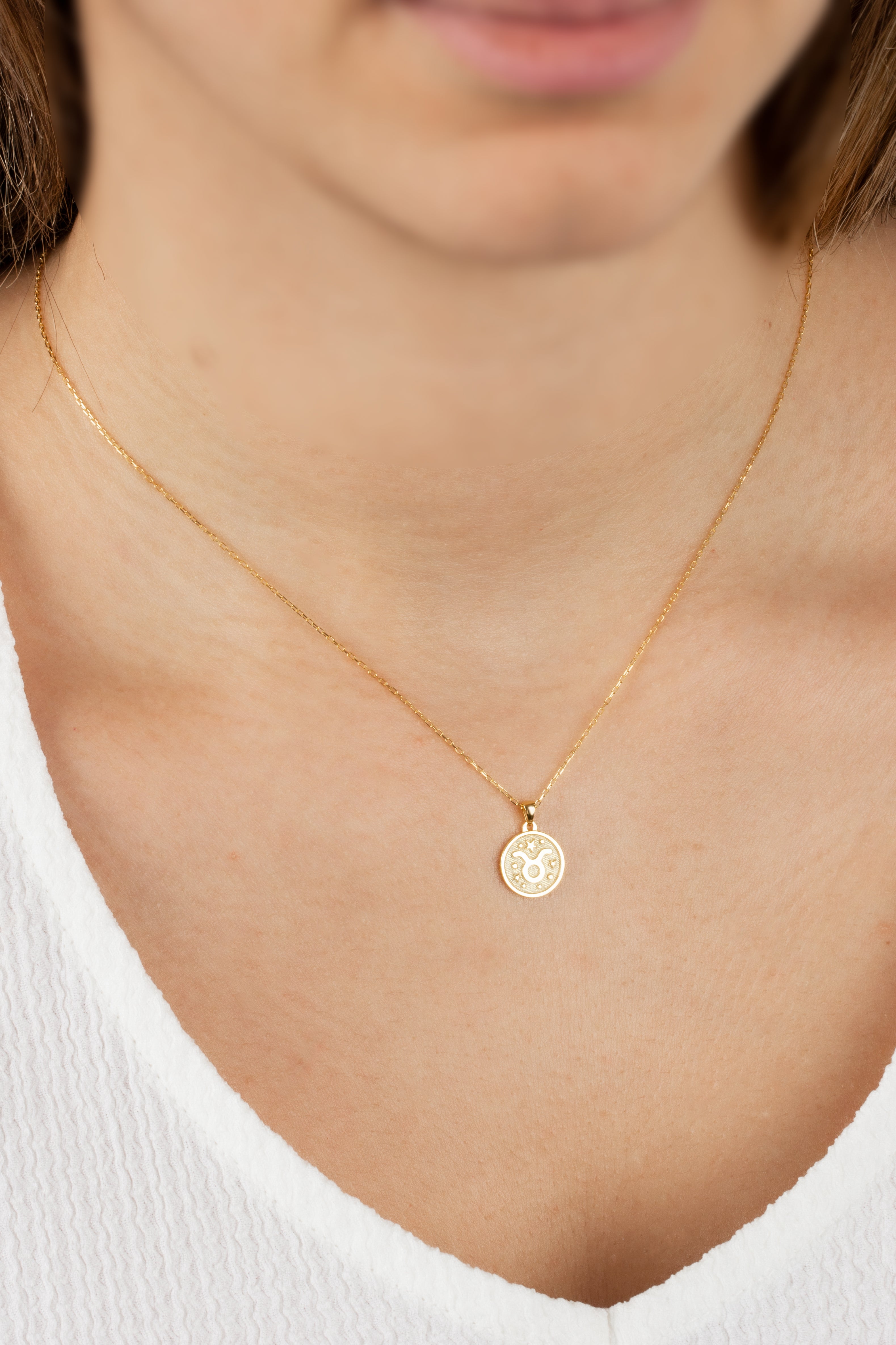 Taurus Zodiac Sign 14K Solid Gold Necklace, Minimalist Horoscope Symbol Pendant Queen Jewelry Necklace