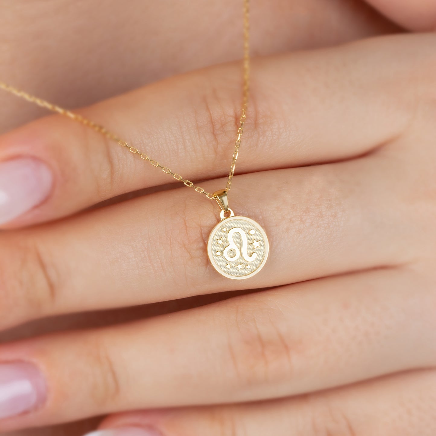 Leo Zodiac Sign 14K Solid Gold Necklace, Minimalist Horoscope Symbol Pendant Queen Jewelry Necklace