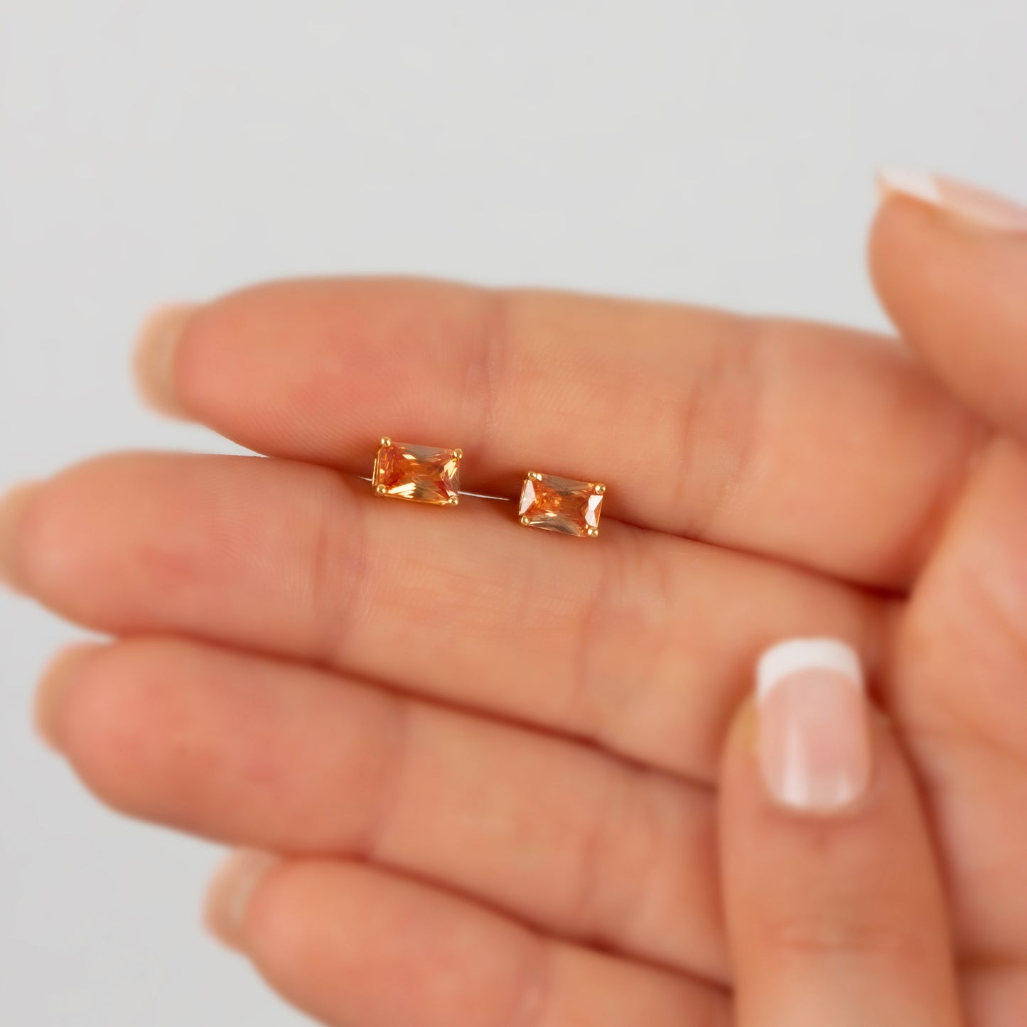 Citrine Rectangle Stud Earring in 10K/14K Solid Gold, November Birthstone