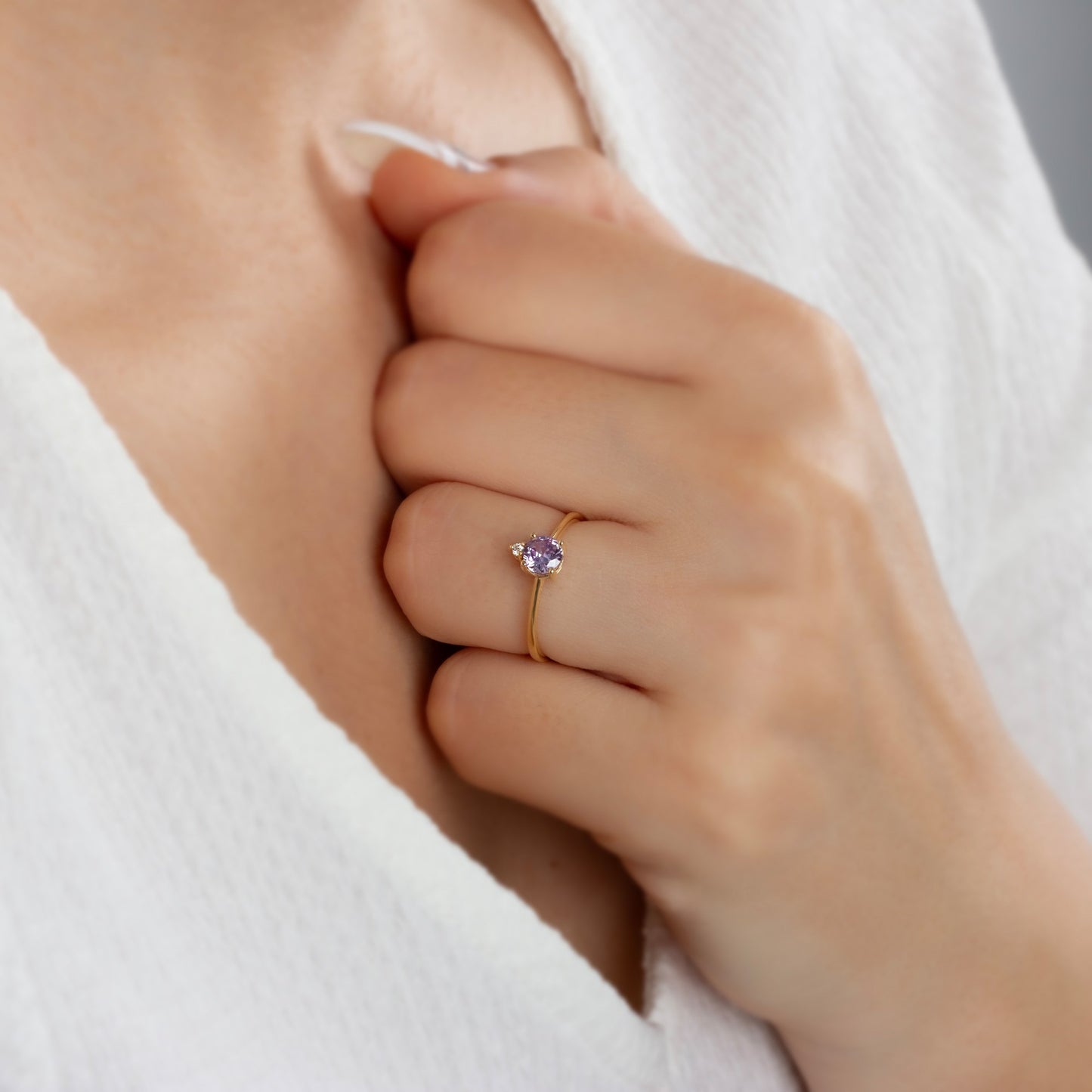 Round Alexandrite Ring in 14K Solid Gold with Single Stone Real Diamond, June Birthstone Jewelry