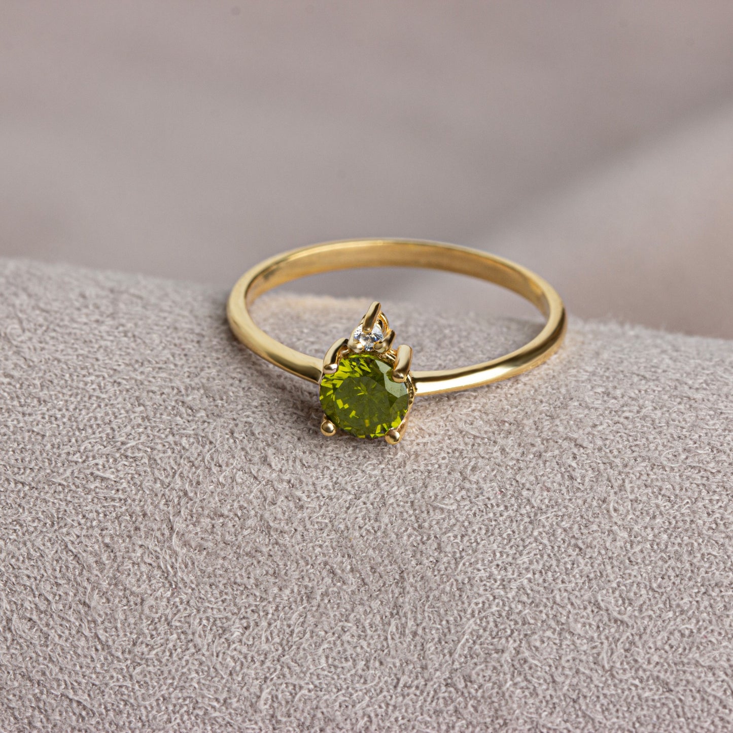 Round Peridot Ring in 14K Solid Gold with Single Stone Real Diamond, August Birthstone Jewelry