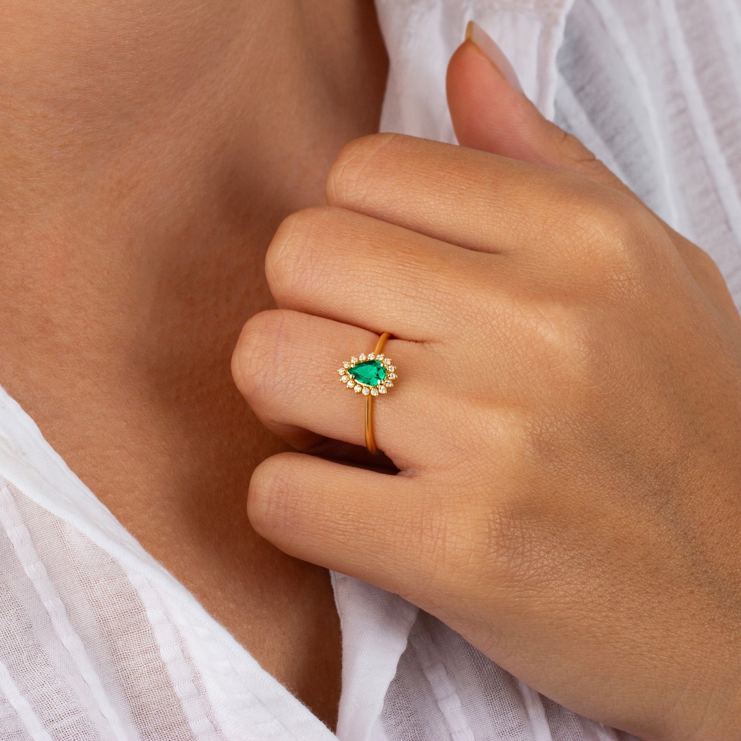 Teardrop Emerald Ring in 8K/10K/14K Solid Gold Surrounded with Real Diamonds, May Birthstone Jewelry