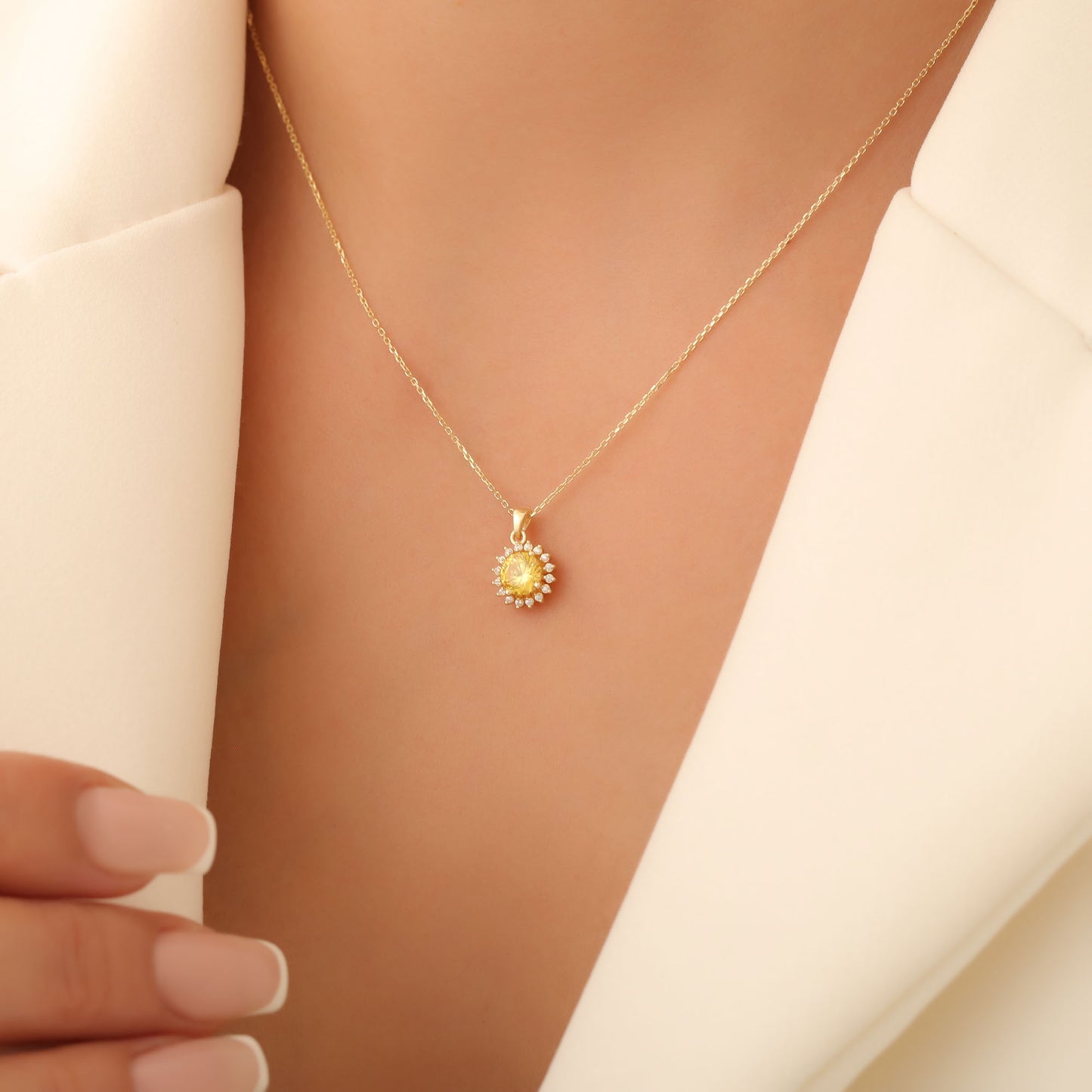 10K/14K Solid Gold Yellow Topaz Necklace in Round Shape Surrounded by Real Diamonds