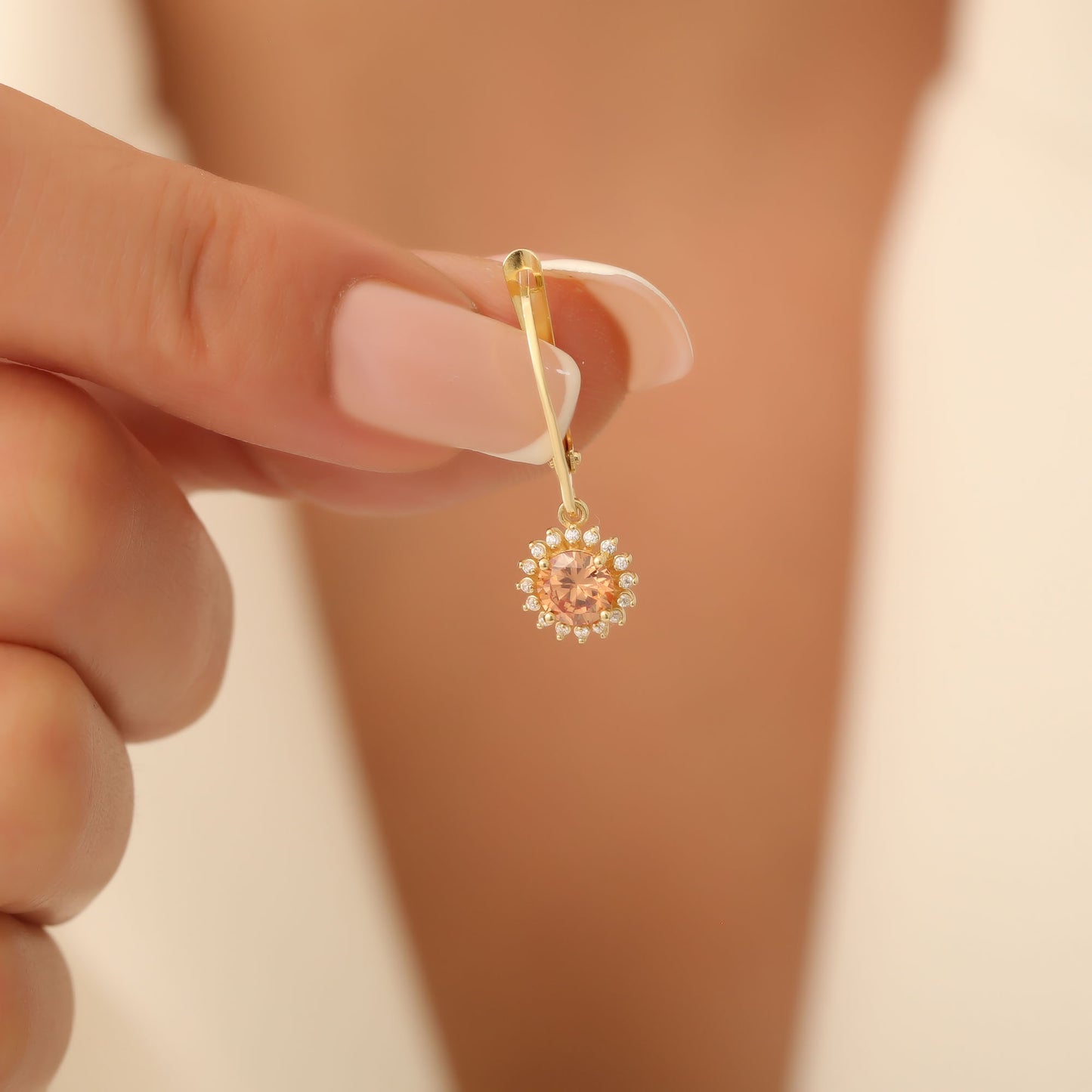 8K/10K/14K Solid Gold Citrine Dangle Earrings in Round Shape Surrounded by Real Diamonds, Timeless Birthstone Jewelry for November Gifts