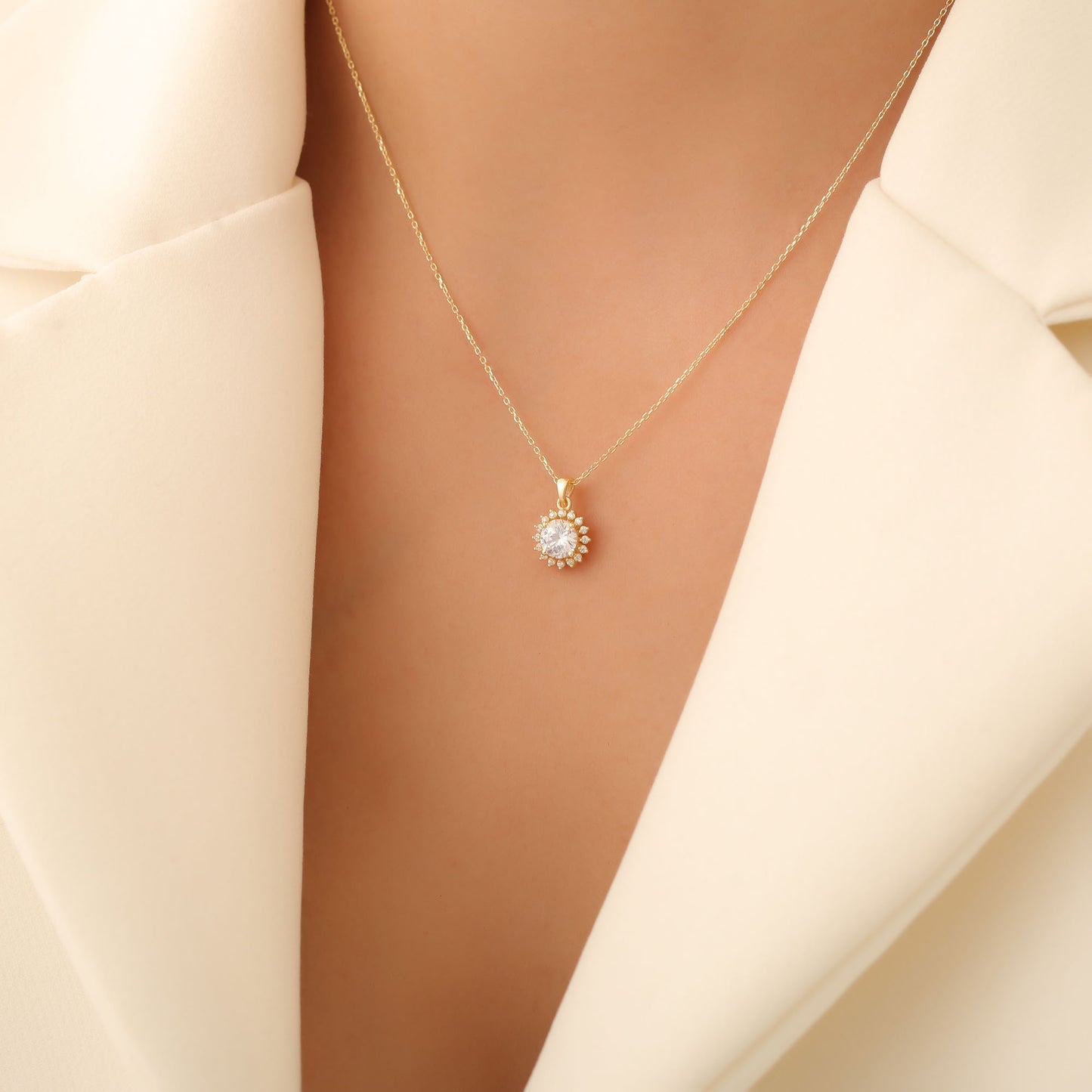 10K/14K Solid Gold White Topaz Necklace in Round Shape Surrounded by Real Diamonds, Birthstone Jewelry for April Gifts