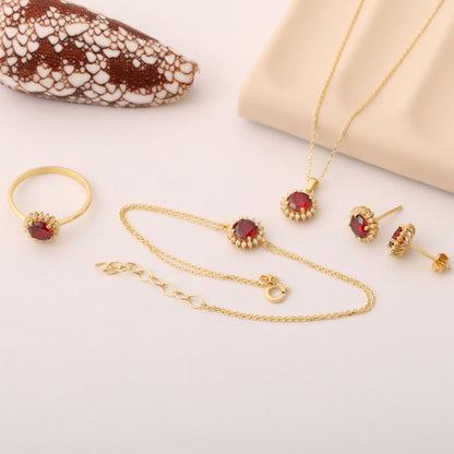 10K/14K Solid Gold Garnet Necklace in Round Shape Surrounded by Real Diamonds, Timeless Birthstone Jewelry for January Gifts