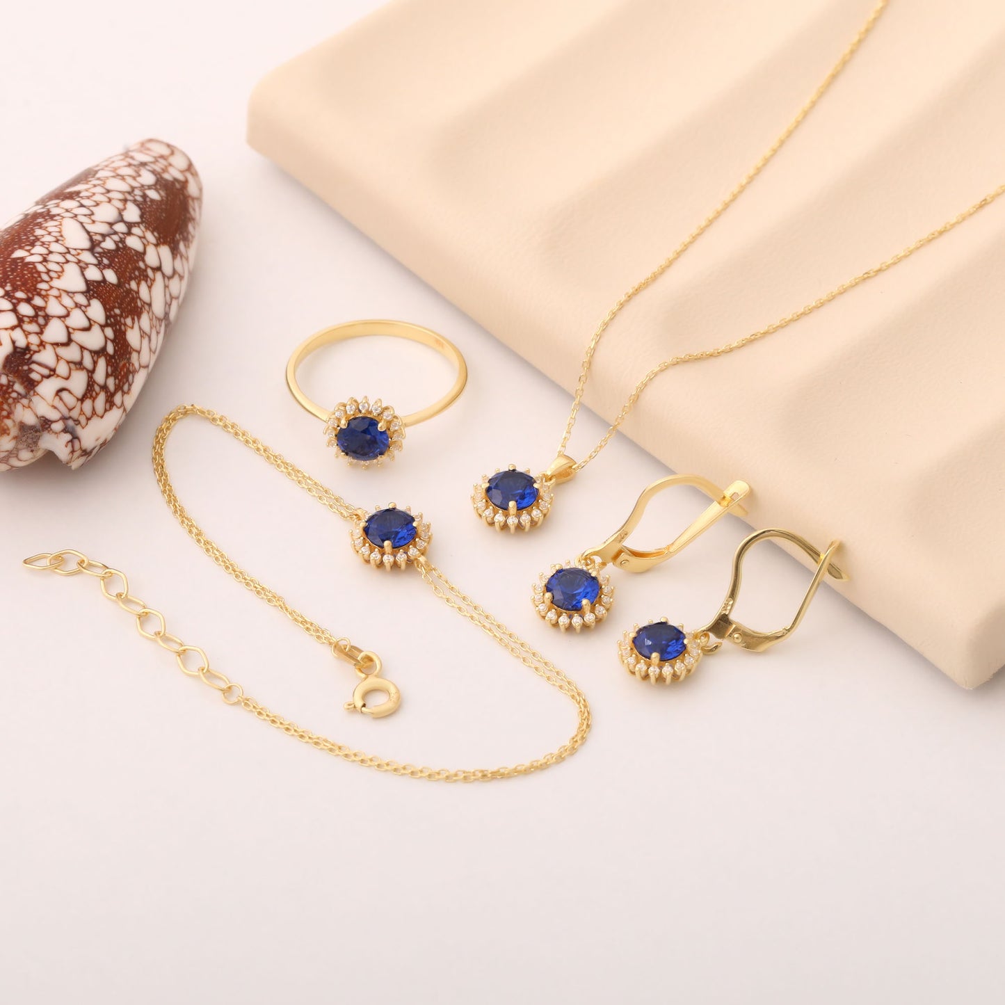 Sapphire Ring in Round 8K/10K/14K Solid Gold Shape Surrounded by Real Diamonds, September Birthstone