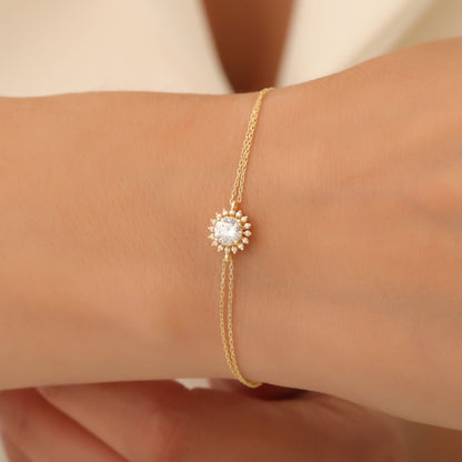 10K/14K Solid Gold White Topaz Bracelet in Round Shape Surrounded by Real Diamonds