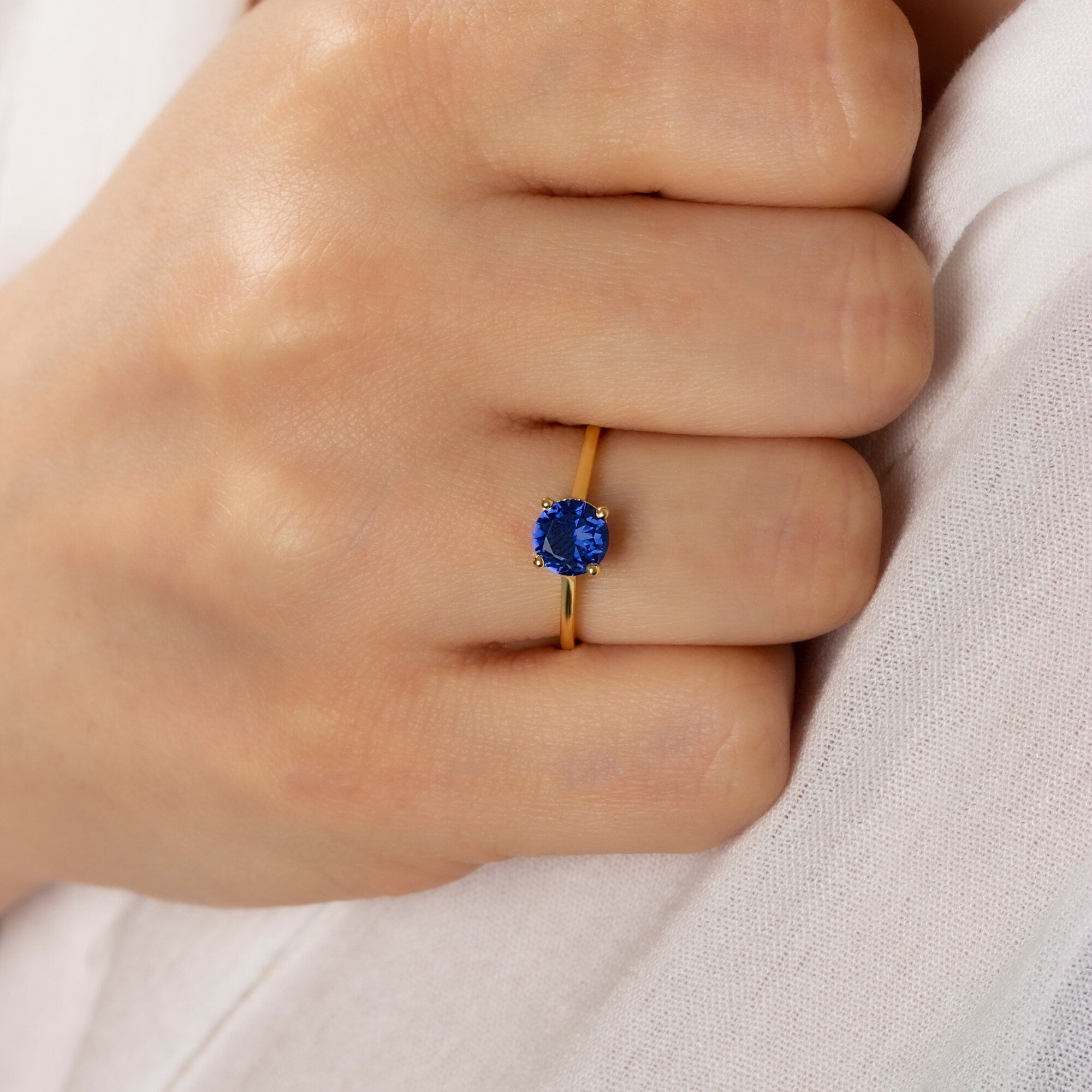 Round Sapphire Birthstone Ring 14K Solid Gold, Perfect Gift for Mother's Day - Girlfriend - Wife