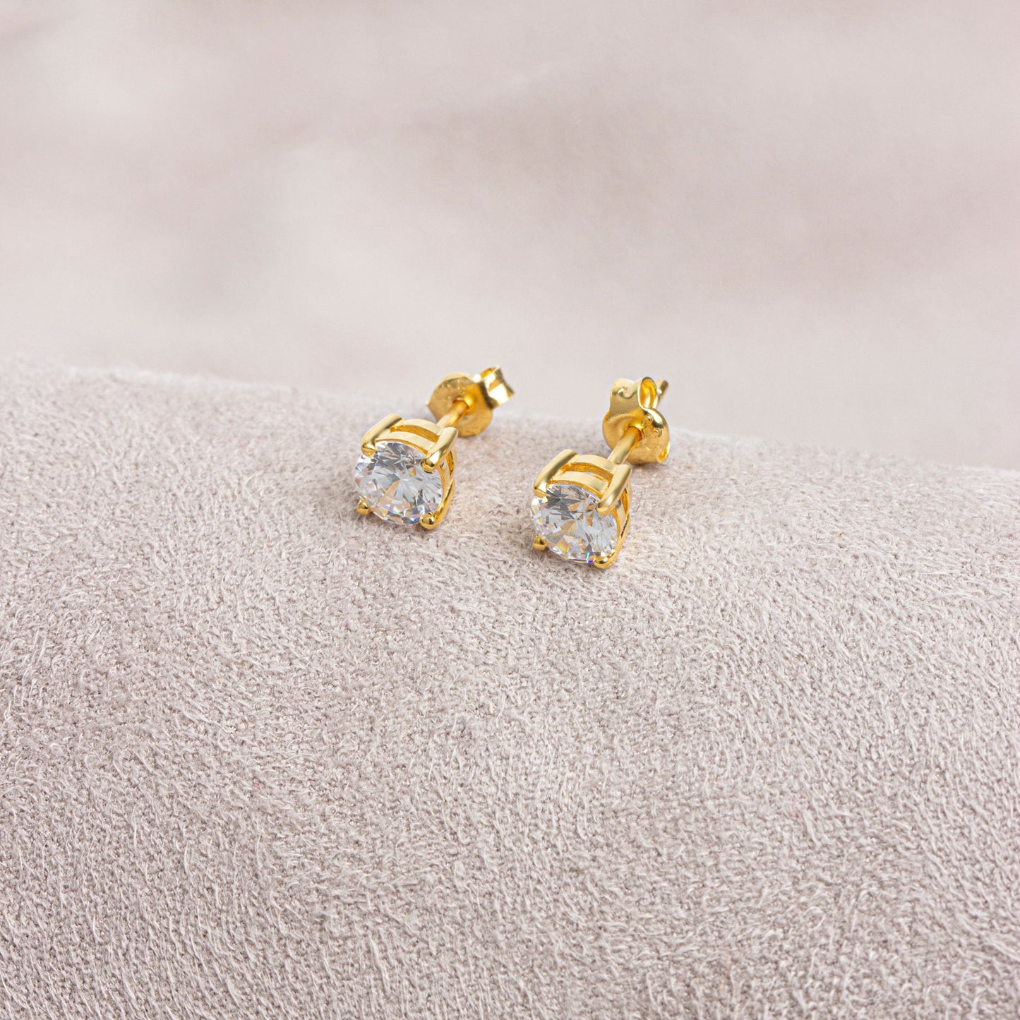 Round White Topaz Earrings 14K Solid Gold, Birthstone, Elegant Earrings, Perfect Gift for Mother's Day - Girlfriend - Wife