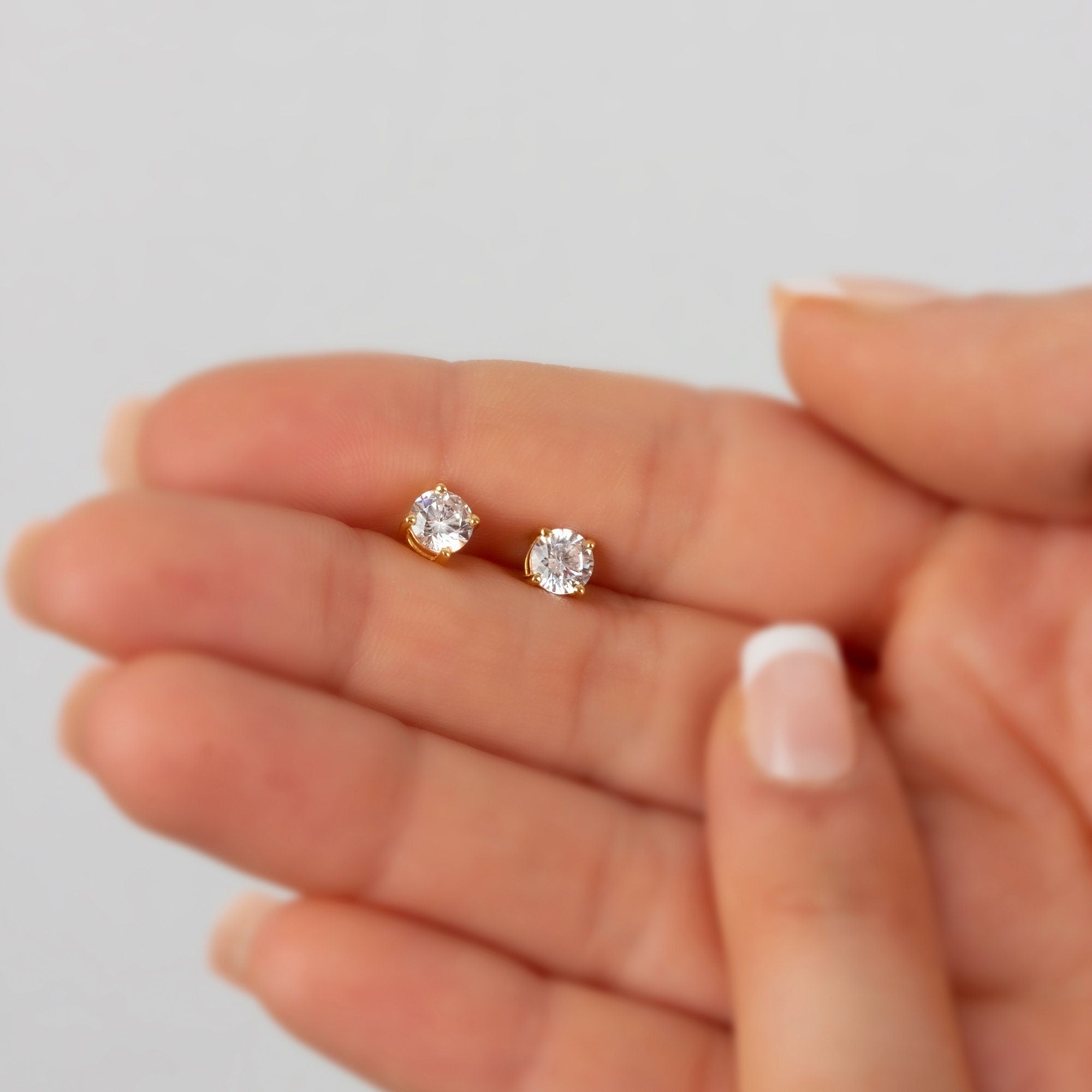 Round White Topaz Earrings 14K Solid Gold, Birthstone, Elegant Earrings, Perfect Gift for Mother's Day - Girlfriend - Wife