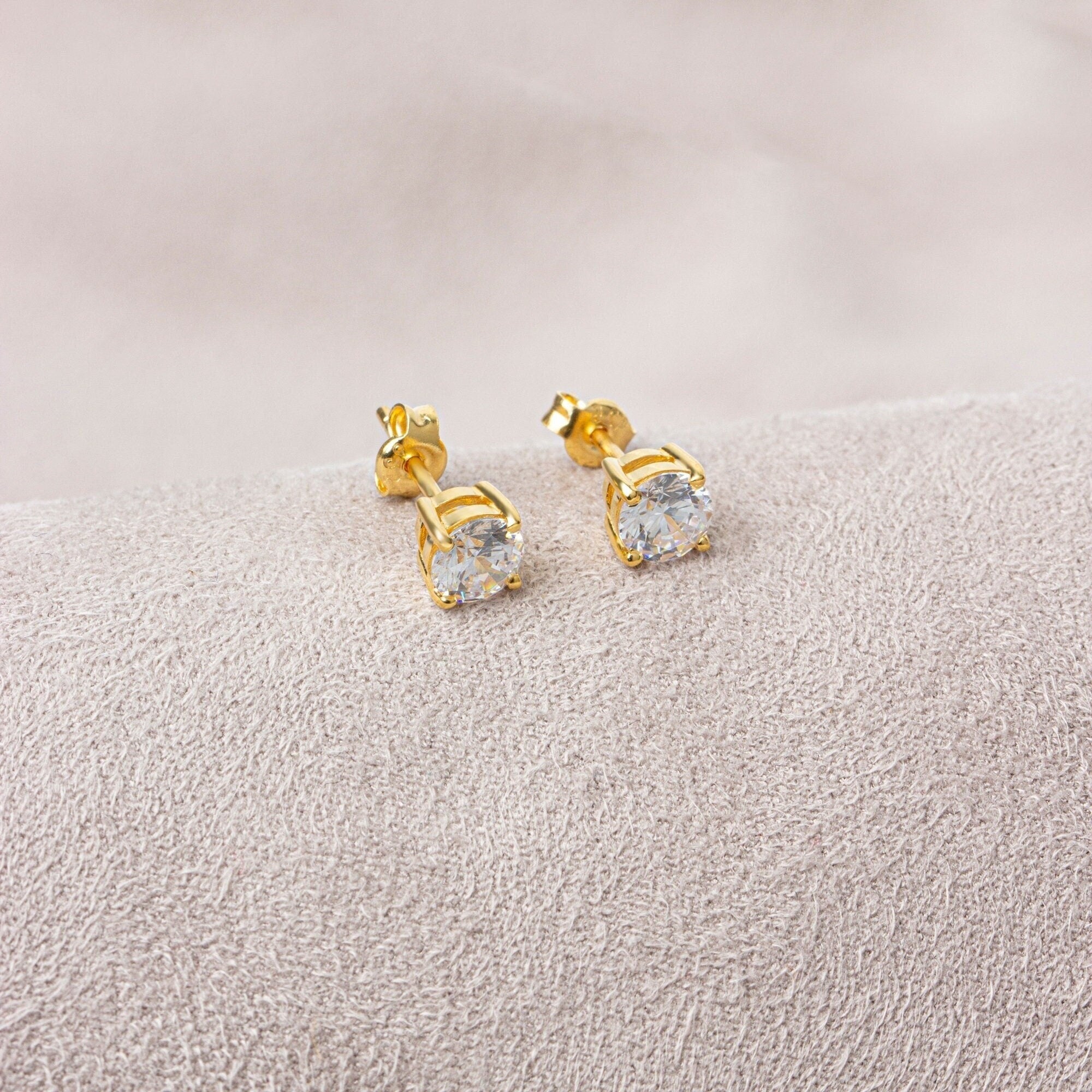 Round White Topaz Earrings 14K Solid Gold, Birthstone, Elegant Earrings, Perfect Gift for Mother's Day - Girlfriend - Wife