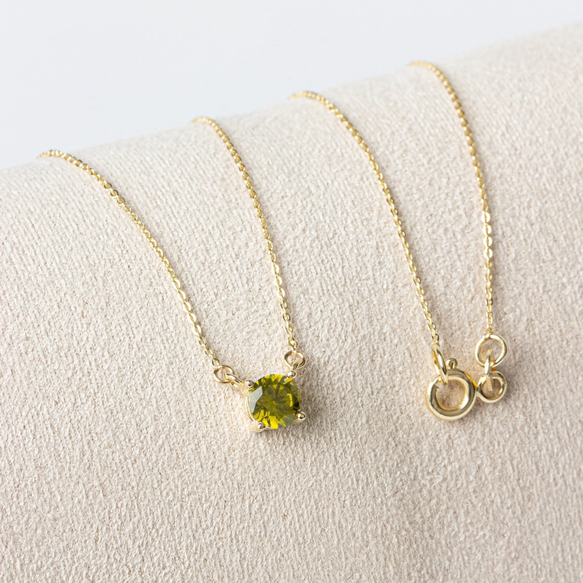 Elegant 14K Solid Gold Peridot Necklace - Minimalist Double Link Design, Birthstone Jewelry & Christmas or Mother's Day Gift