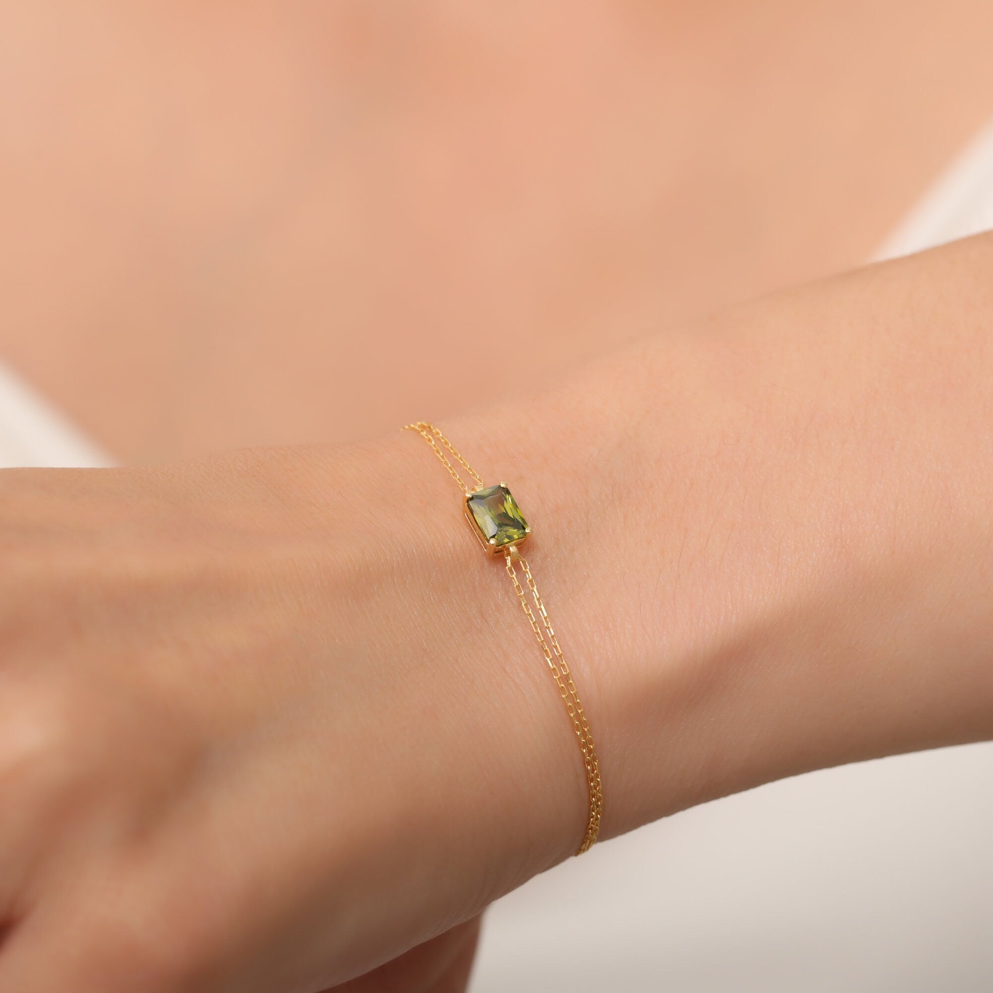 14K Solid Gold Rectangle Peridot Bracelet, Gold Bracelet, Baguette Peridot Bracelet, Gifts for Girlfriend, Christmas Gift, August Birthstone