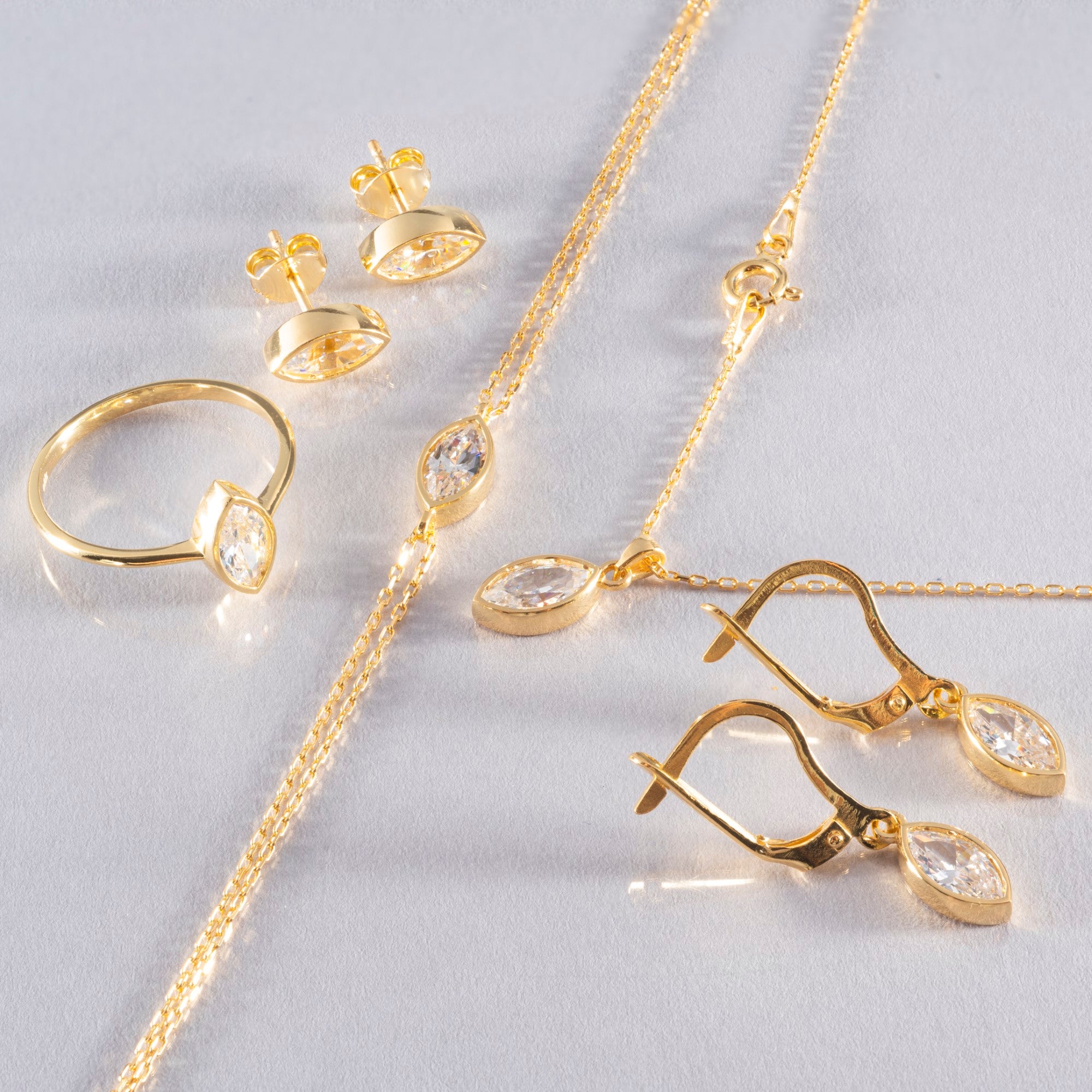 White Topaz Dangle Earrings Bezel Marquise Cut in 14K Solid Gold, April Birthstone Jewelry Queen Jewelry Earrings
